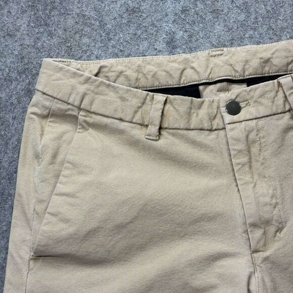 Lululemon Commission Pants Men 32 x 31 Beige Tapered ABC Technical Classic Fit - Picture 4 of 16